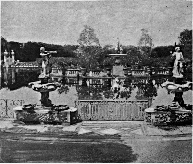 black and white photograph of Boboli Gardens, c. 1893