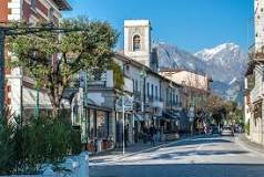 street view of Italian town
